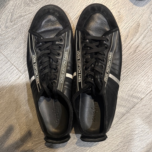 Louis Vuitton Black and White Men's Sneakers - Picture 1 of 4
